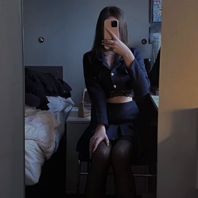 Born with a baby face🤪, enjoying freedom🗺️, designer✏️
🚫pornography 🚫A.I