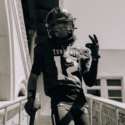 5’10 140 | Class Of '27, S/ATH | Torrance HS | 3.5 GPA | 2 Sport Athlete | 200m 22.91 | 400m 52.51 |