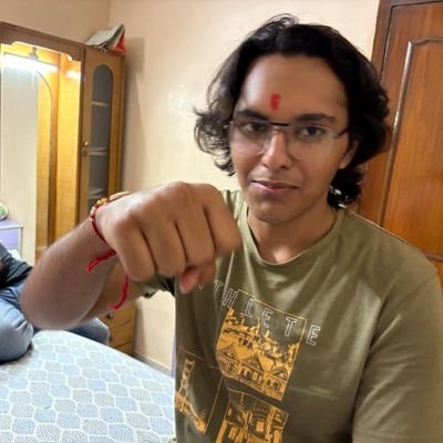 angadahujasin's profile picture. philosophy nerd turned math nerd