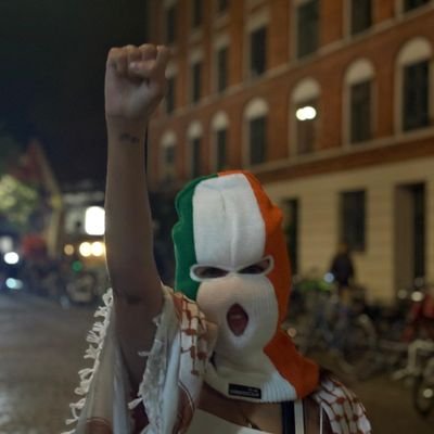 Unapologetically Palestinian 🇵🇸 🍉
Supporter of Palestine and Ireland |Celtic💚
🚫 no DMs 🚫