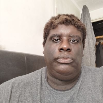 I'm Earl I'm looking for new friends maybe a boyfriend & I'm gay & almost in my 40s no women & no scammers allowed on my new page 🏳️🌈🏳️🌈🌈🌈