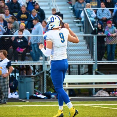 6'5 225lbs - Class of 2028 3-Sport Athlete 🏈⚾🏀 QB/DE/TE - RHP/1B/3B - PBR Ohio #5 RHP - QB Hit List #1 QB in OH #28 Pro Style in Nation - 3.6 GPA