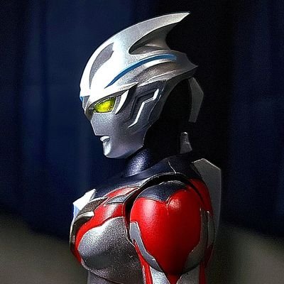 2021年最終日にTwitterを始めた男。特撮成分多め。
キャラクターに惚れやすいおバカさんで、好きなものが好き(語彙力)。ネタが被ってたら、ごめんなさい🙇
Twitter内では、「エンジョイしなきゃもったいない」スタイルで生きてます🌈
自主タグ→ #フォトヒロ太