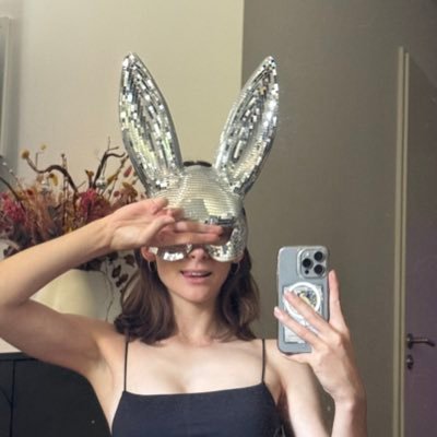 25 | GER | 18+ | content creator/seller | nsfw | keine treffen | 🖤
