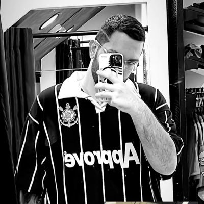 Os canalhas me calaram na outra conta. @Corinthians @Lakers @49ers @paiNGamingBR