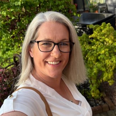 Mum to two fabulous girls, wife to Michael and financial controller @torkseycaravans