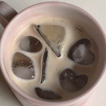 espressgio's profile picture. Memento mori, memento vivere.