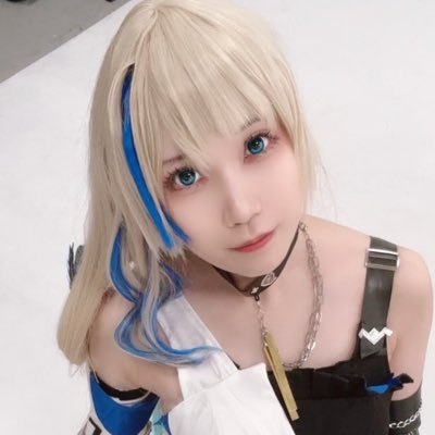 25↑やりたいことをやりたいだけ。原神FGOねおぽるてとかV刀剣A3!ガ粘アイナナうたプリ乙女ゲームもすき。アイコンころころ変わる。☃️💜が好き。🦋とかTikTokもある。