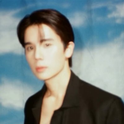 ไม่ต้องฟอลกลับแอคนี้ ฟอลกลับแอคหลัก @jimmyjellx ได้เลย — No need to follow back this acc, just follow @jimmyjellx na 🤍