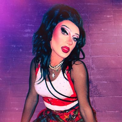 The spellbinding starlet of #Minneapolis #DragQueen.🔮Bookings: QueenLunaMuse@gmail.com #TwinCitiesDrag