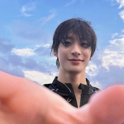 eng/ina • soft yapper ✨️ all for anton ♡ // jasa paypal; mt after dm! 🎡 @ddadango ☆°•🍡