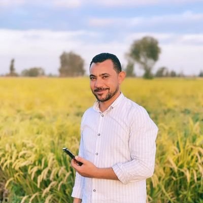 قد تشعر بالوحده بين كثير من البشر, وقد تشعر بالفرح بشخص واحد الأمر ليس متعلق بعدد من حولك بل متعلق بقلب من بجانبك
💐📖☕🌸☕📖💐