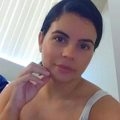 rosipassoss's profile picture. Life is a highway 🛣️  Enjoy each step in life