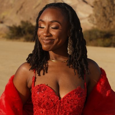 creator of goddesses x gods, luxury self-care brand x poet. model. stylista. vegan mami🏋🏽♀️🌱