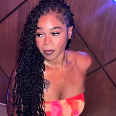 kiarahh__'s profile picture. IG: @kiarahmq