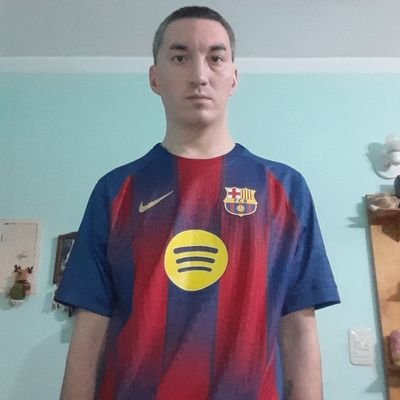 Hola Yo Me llamo Cris soy de 🇦🇷 Argentina estoy soltero, Seguime y Te Sigo, Soy Hincha de @BocaJrsOficial hincha de @Sacachispasok y también @FCBarcelona_es