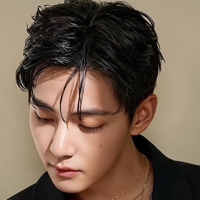 NishaRadha2's profile picture. Always with V!