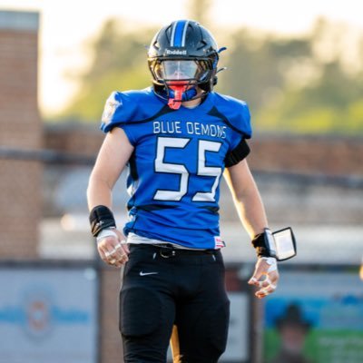 |ILB/OLB 6”2 215 |C/O 2027 3.0gpa|(PA)| #610-740-8798|email drewclancy978@gmail.com| HC @LanceFrazier15 |40 4.82|Bench 275 |Squat 455| 225x7 on bench|