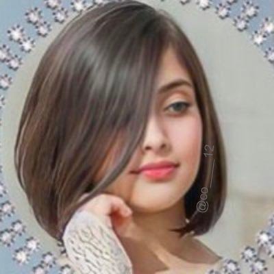 أنا أنثى قًويه حتىً في ذًبولها تزًهرً🤍اهداء من @nn___888 👉🏻