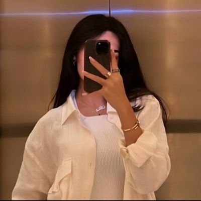 dark___6115's profile picture. جاية أعبر عن اللي جوايا