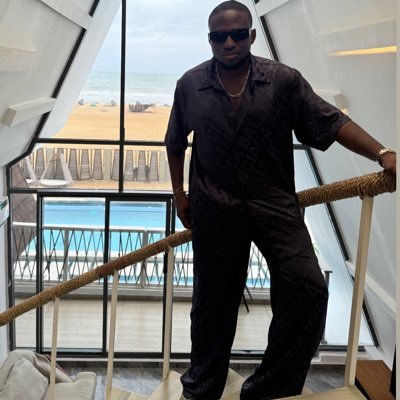OsatoIyayi's profile picture. Zero Panic