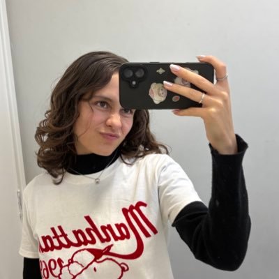 estersouzsa's profile picture. @vitufigueredo 💛