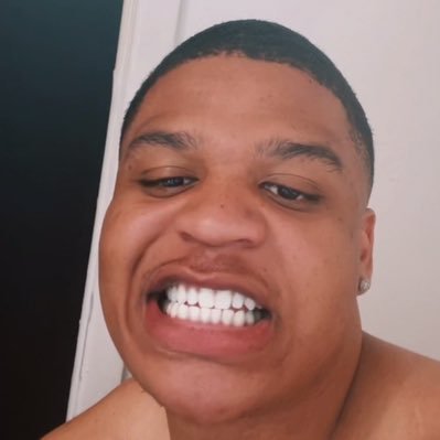 JesusCh26255236's profile picture. 