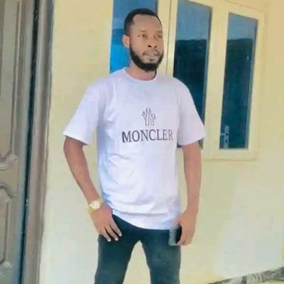 I by name is Saidu Anas MD I was born in a small village called Kamfanin Bobi, Bobi district Mariga local government Niger State Nigeria.