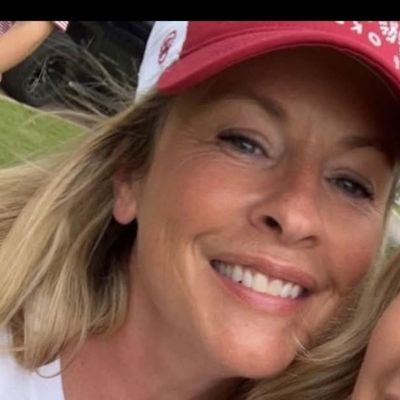 🇺🇸 💛🇺🇸 conservative mom who loves to laugh! MAGA 3X 🇺🇸 ❤️OU 🏈🤍 🚫LIBERALS. NO DMs
