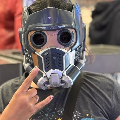 aiamcatperson's profile picture. Disney Adult.  Derecho de admisión para tarados, peronchos, pandolfistas, antiMessi y antiDisney. Si usted es algo de esto por favor siga de largo.