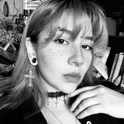 canonically non-binary elven forest witch | boomkin on wow | B tier list hands | connoisseur of s tier accents |“accountant”✨🌿🍂