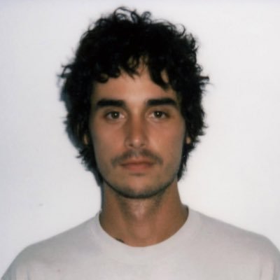 wallseilish's profile picture. did i cross the line?