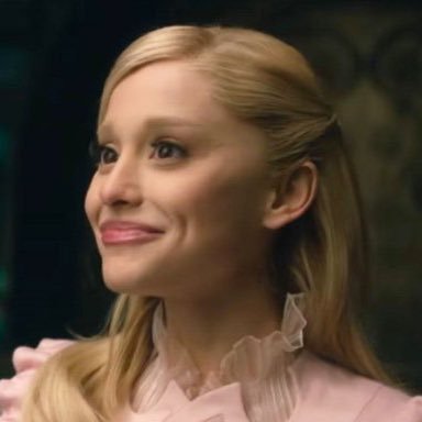 hauntedkate's profile picture. 