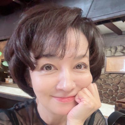 fukutachizuru's profile picture. 名古屋のタレント。今でもテレビやラジオにちょこちょこ出てます。Ｘ好き。懐かしネタ好き。昭和〜平成の懐かしい写真を時々アップします。