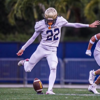 5ā10ā | 150 lbs | Kicker | Soccer RB CB LB CDM |Calvary Christian Academy FL 2026 | 4.1 GPA | Cell # - 954 610 8378 | 1260 SAT |