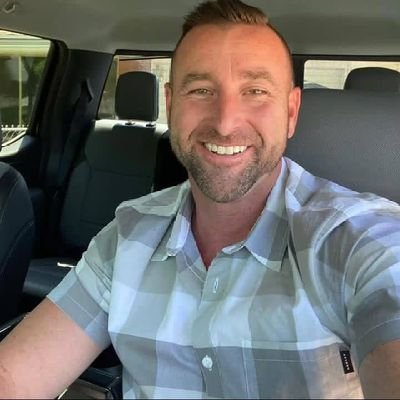 This is real and legitimate daddy interested having honest sugar baby and settle her bills and tuition fees https://t.co/0EZ8lYcbND