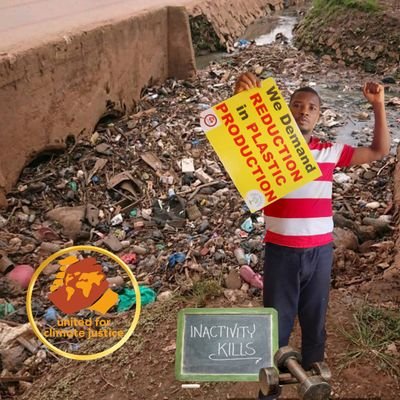 Am Chris Ssali a climate activist,a researcher, chemistry laboratory technician by professional,circular economist, climate educator from Uganda.