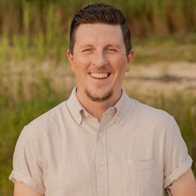 Husband, dad of 4 boys. Lead Pastor/Church Planter: https://t.co/RjCjGdcNL7. Podcast host, author & blogger. ⬇️