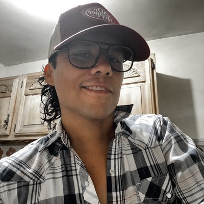 vaduel's profile picture. #run #keeprunning #movies #music #hotd