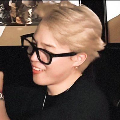 official profile of park jimin girlfriend