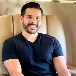 CEO of @bitluxofficial // Private Jets and Memberships, Crypto, and generalized trad fam crap posting