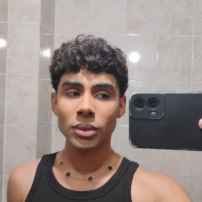 duhcarvalhof's profile picture. my life is like sex in the city