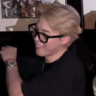 eu e jimin parceiros de 🍻
7-1=0
potterhead