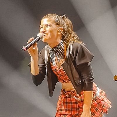 Le debo el 80% de mi personalidad a Marizza Pía Spirito - 30/08/2025 le dí la mano a Camila 🤟
Esta cuenta era para ser cornuda en paz y termine Margaritizhada