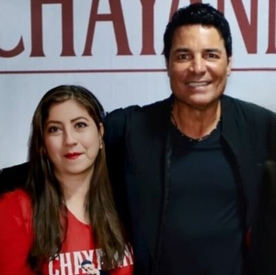 Soy @teamchayanne_ec 🇪🇨
Fan de @CHAYANNEMUSIC ❤
Hincha de @BarcelonaSC 💛