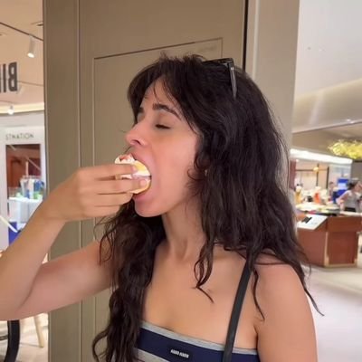 FAN ACCOUNT
“Se dois pontos estão destinados a se tocar, o universo sempre vai encontrar uma maneira de fazer essa conexão. (…)”
@LovatoHarmony_
🥀🌻❤️🔥