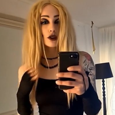 ULTRA VIGILIS UMBRAM, ECCE VERITAS Else Fuck it!