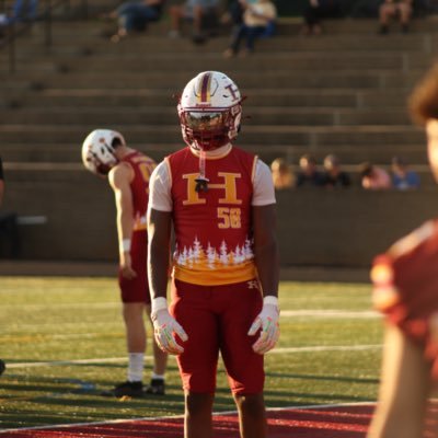 HHS Class of 2026 /Edge Rusher/OLB 6’2 200/ 3.0 GPA/ 1x State Champion/ Number 828-999-0559 NCAA ID 2502513718 Email jashaelynsaddler606@gmail.com