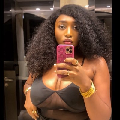 Bad Mama Jama🌈|Authorized Drug Dealer✨|Fine Wine🍷|Mancity 💙