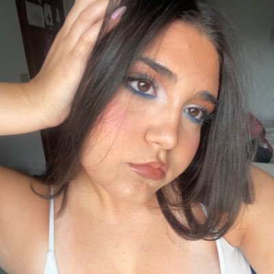 verified benzista og, swiftie, emilier y trastornhada 🌶️ @laurenjauregui